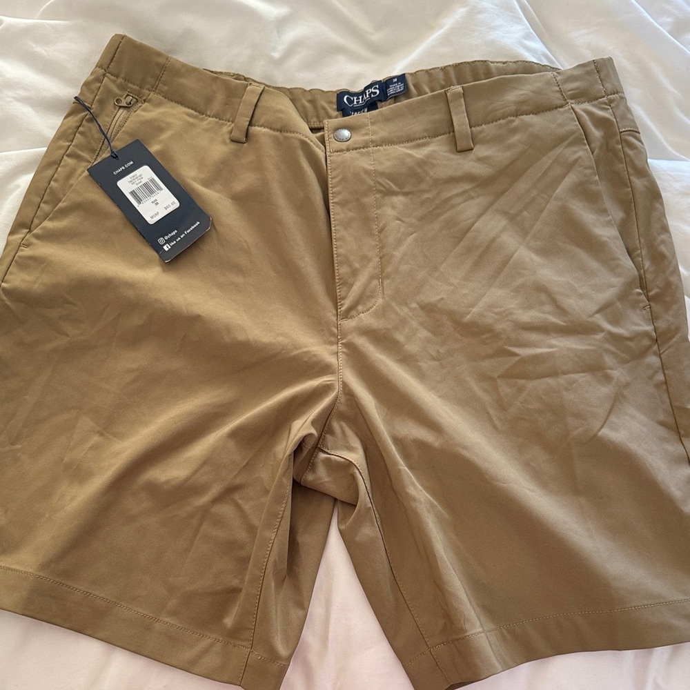 Chaps Men's Khaki Flat Front Shorts